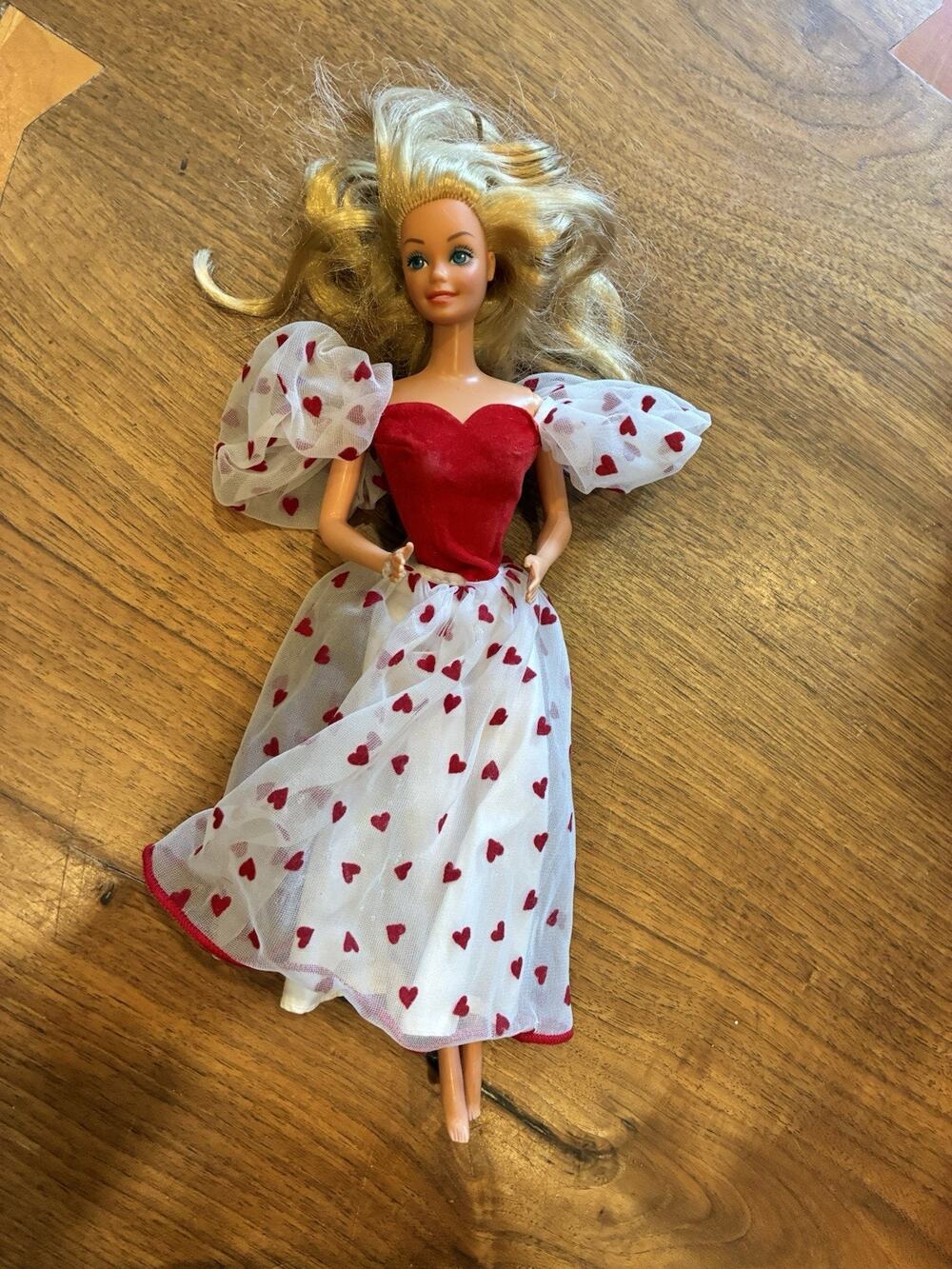 Barbie Pretty Hearts Mattel Vintage 1983
